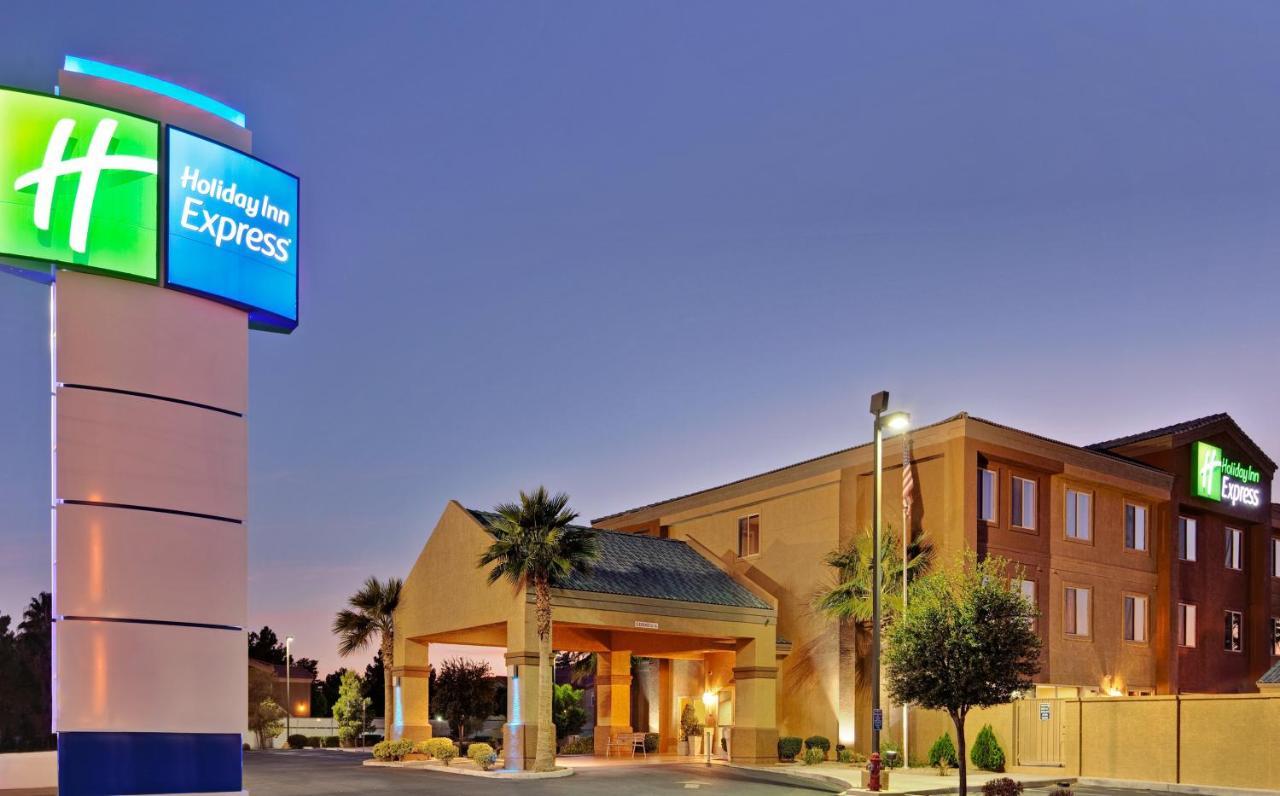 Holiday Inn Express Las Vegas-Nellis By Ihg Buitenkant foto