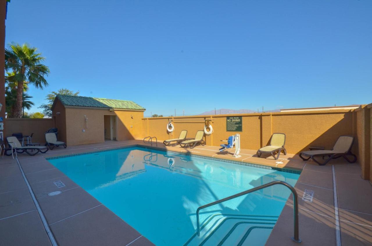 Holiday Inn Express Las Vegas-Nellis By Ihg Buitenkant foto