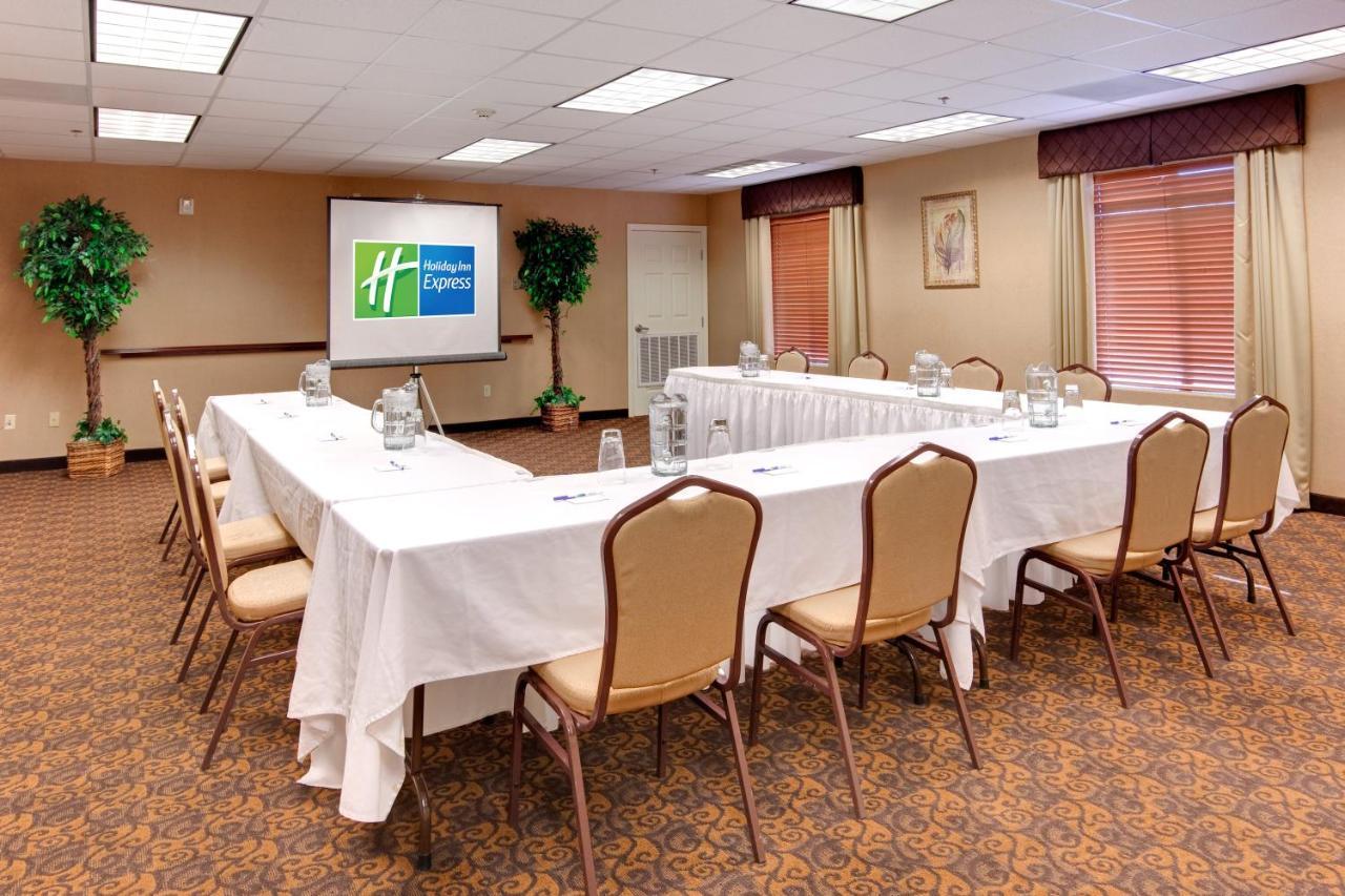 Holiday Inn Express Las Vegas-Nellis By Ihg Buitenkant foto