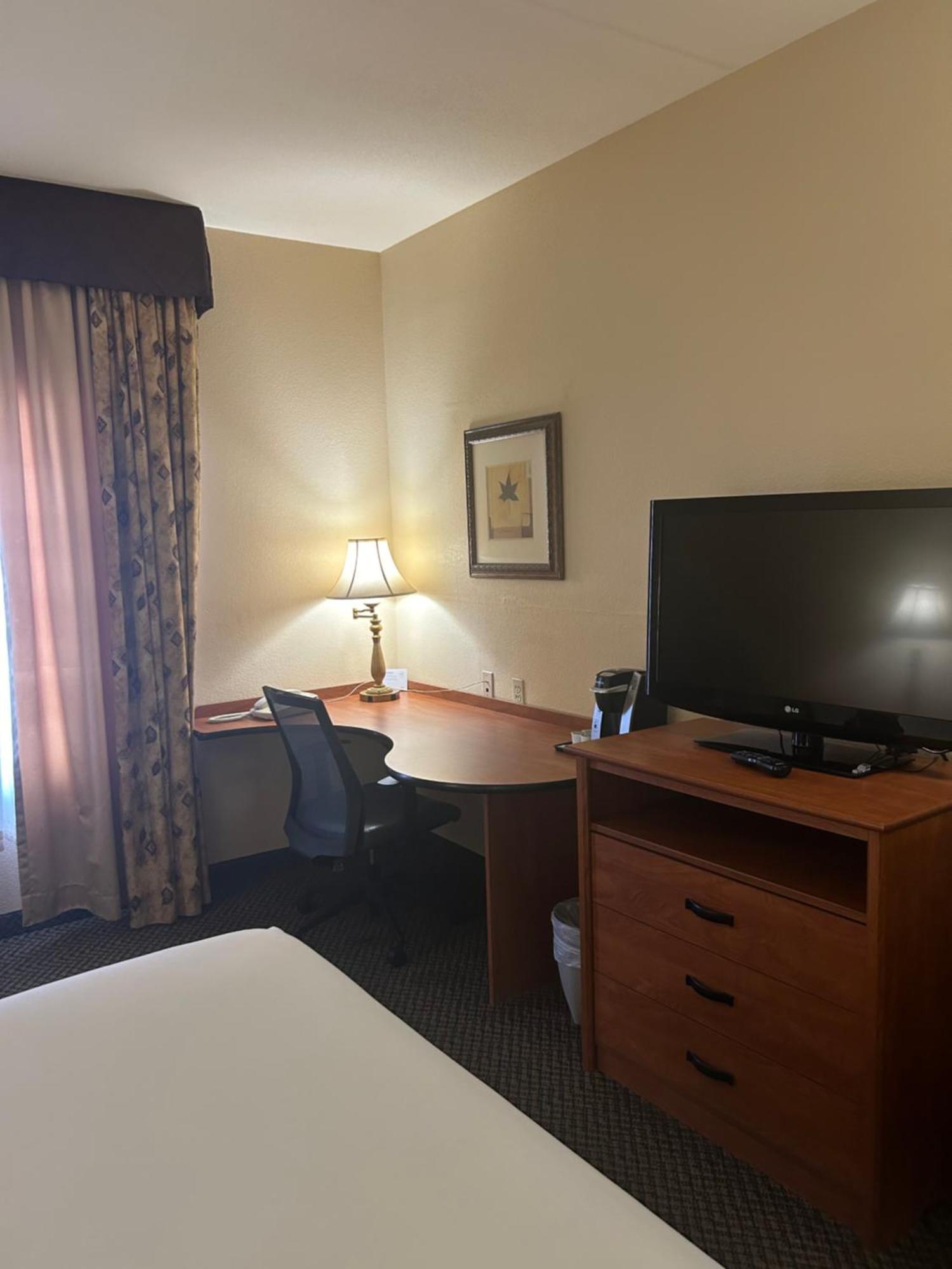 Holiday Inn Express Las Vegas-Nellis By Ihg Buitenkant foto
