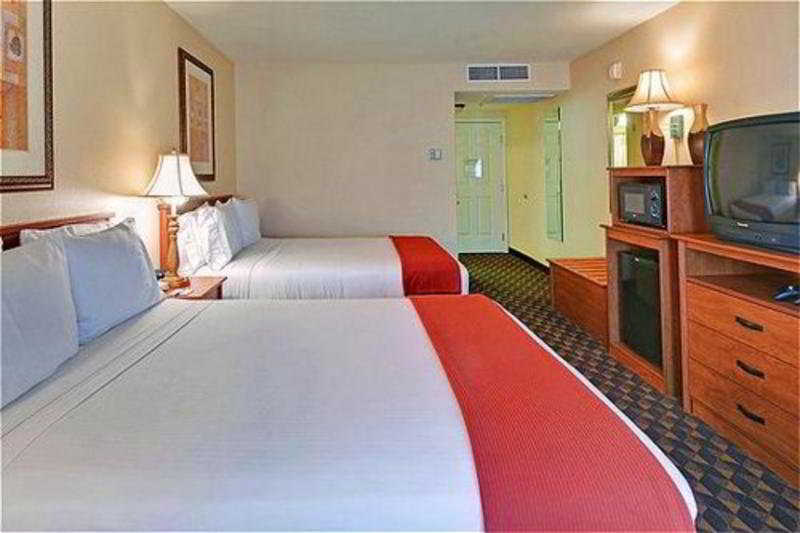 Holiday Inn Express Las Vegas-Nellis By Ihg Kamer foto