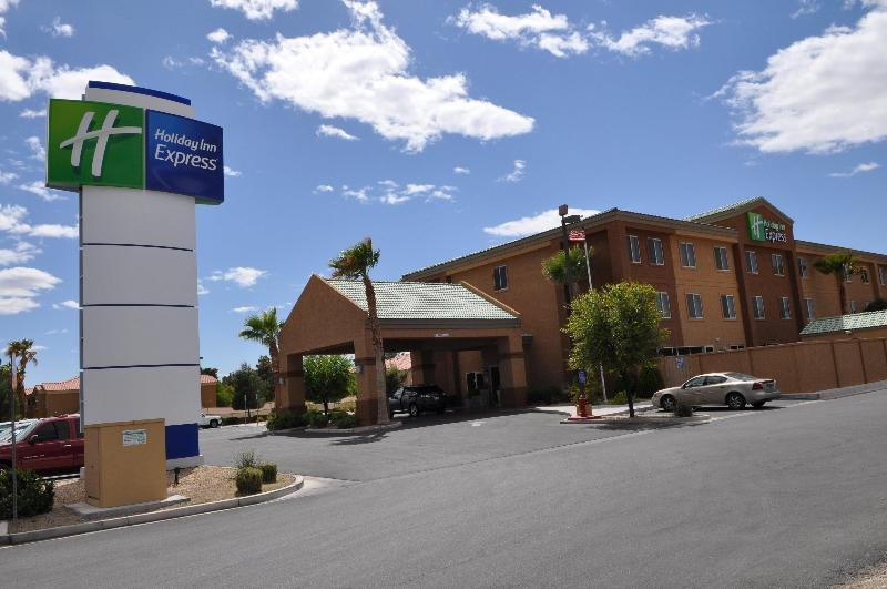 Holiday Inn Express Las Vegas-Nellis By Ihg Buitenkant foto
